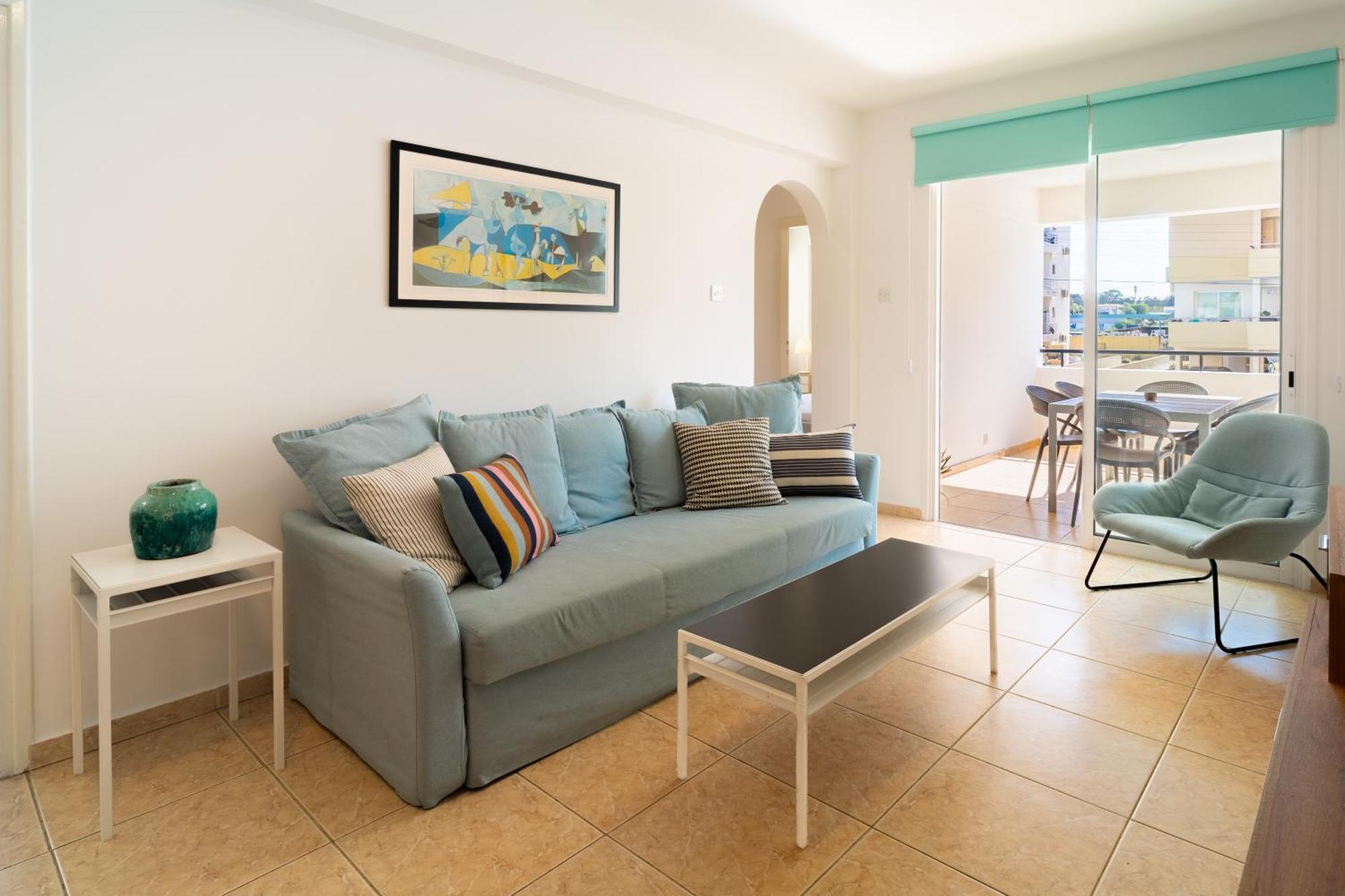 Olivia Mackenzie 2 Bedroom Flat With Pool Larnaca Exterior photo