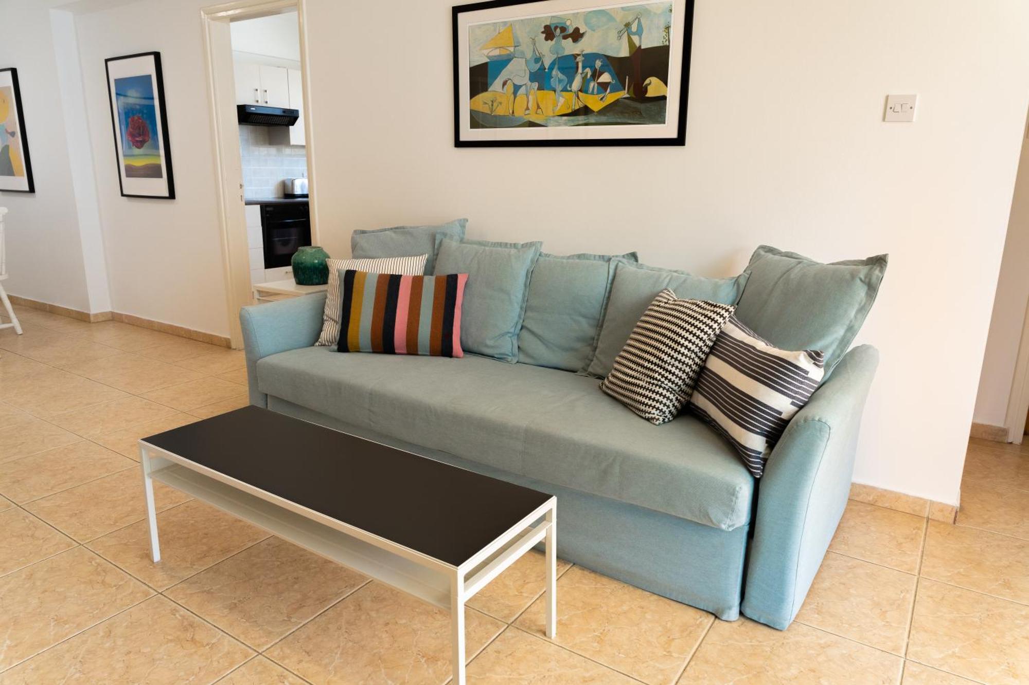 Olivia Mackenzie 2 Bedroom Flat With Pool Larnaca Exterior photo