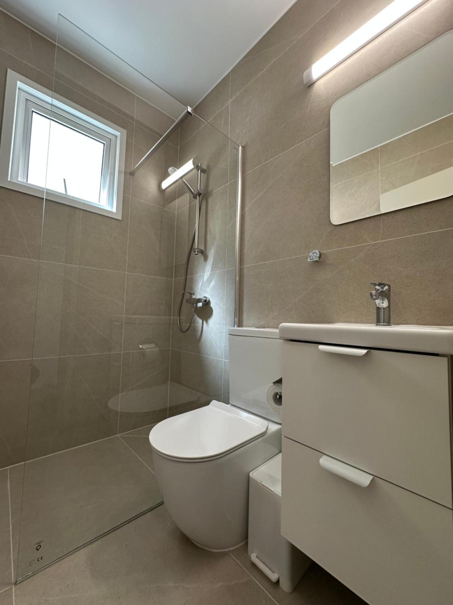 Olivia Mackenzie 2 Bedroom Flat With Pool Larnaca Exterior photo