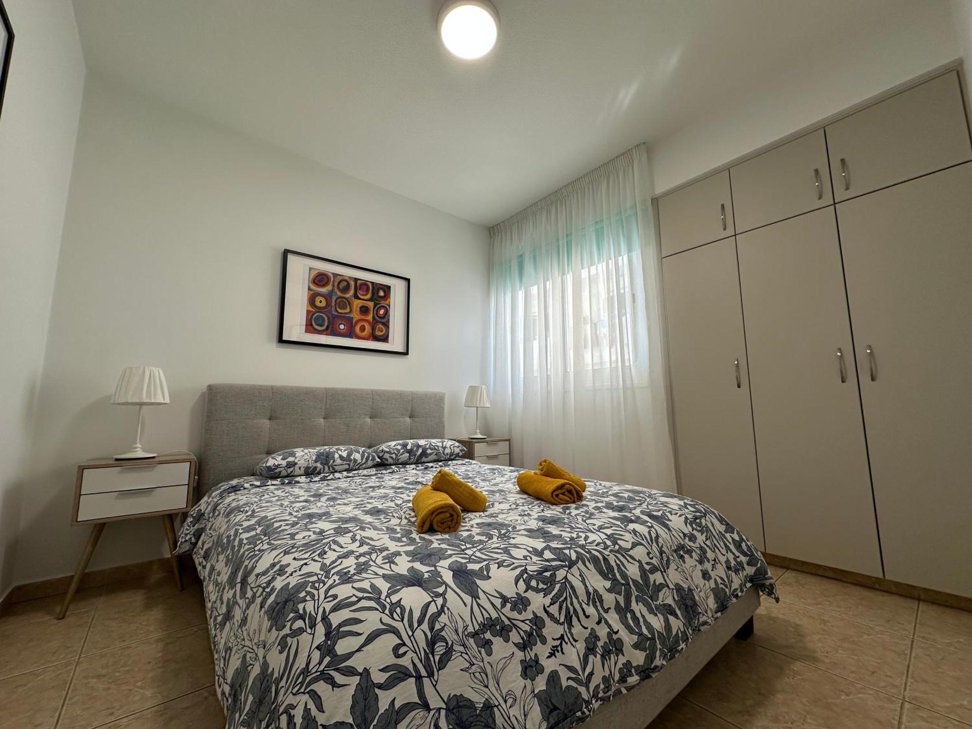 Olivia Mackenzie 2 Bedroom Flat With Pool Larnaca Exterior photo