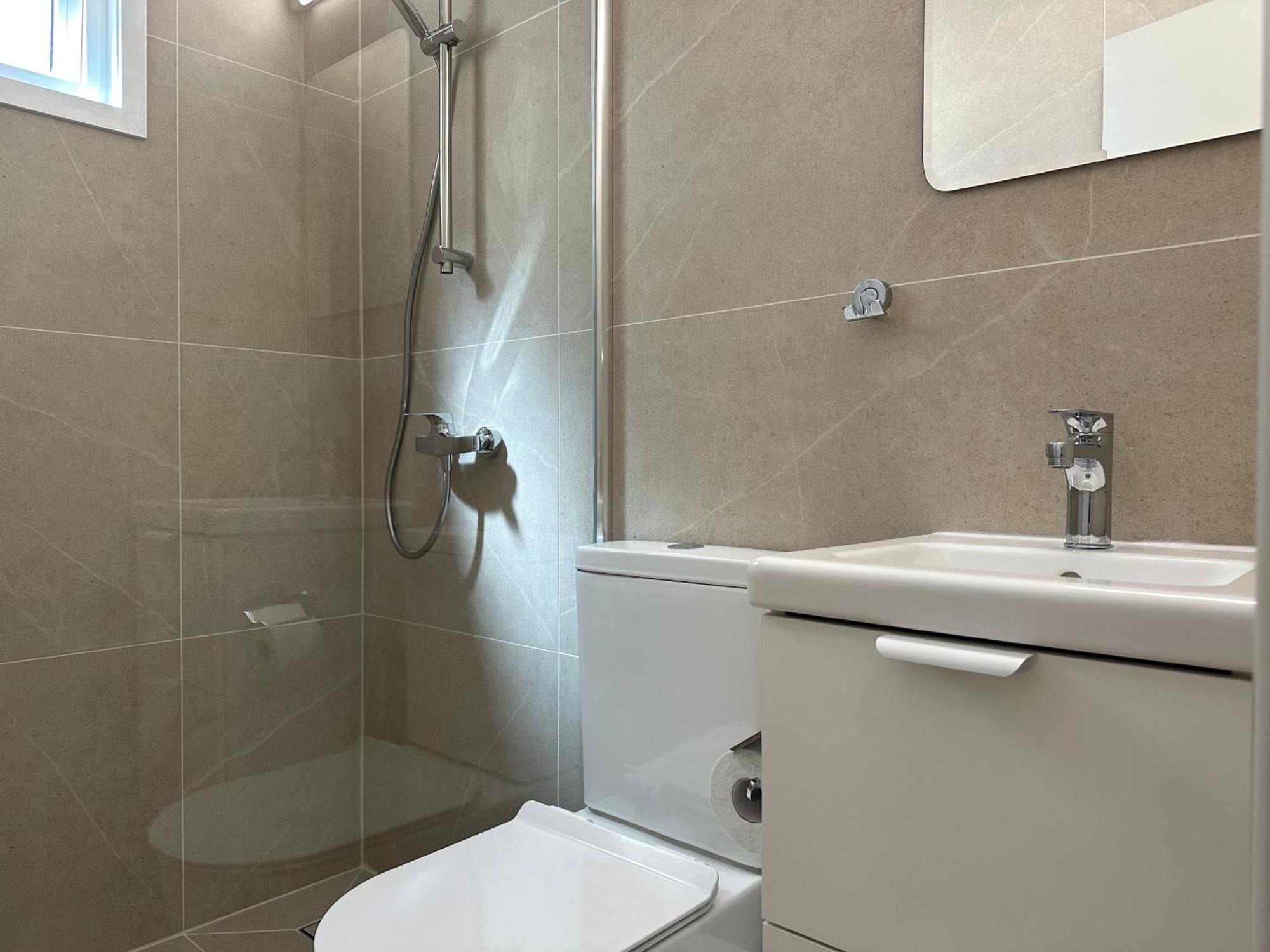 Olivia Mackenzie 2 Bedroom Flat With Pool Larnaca Exterior photo