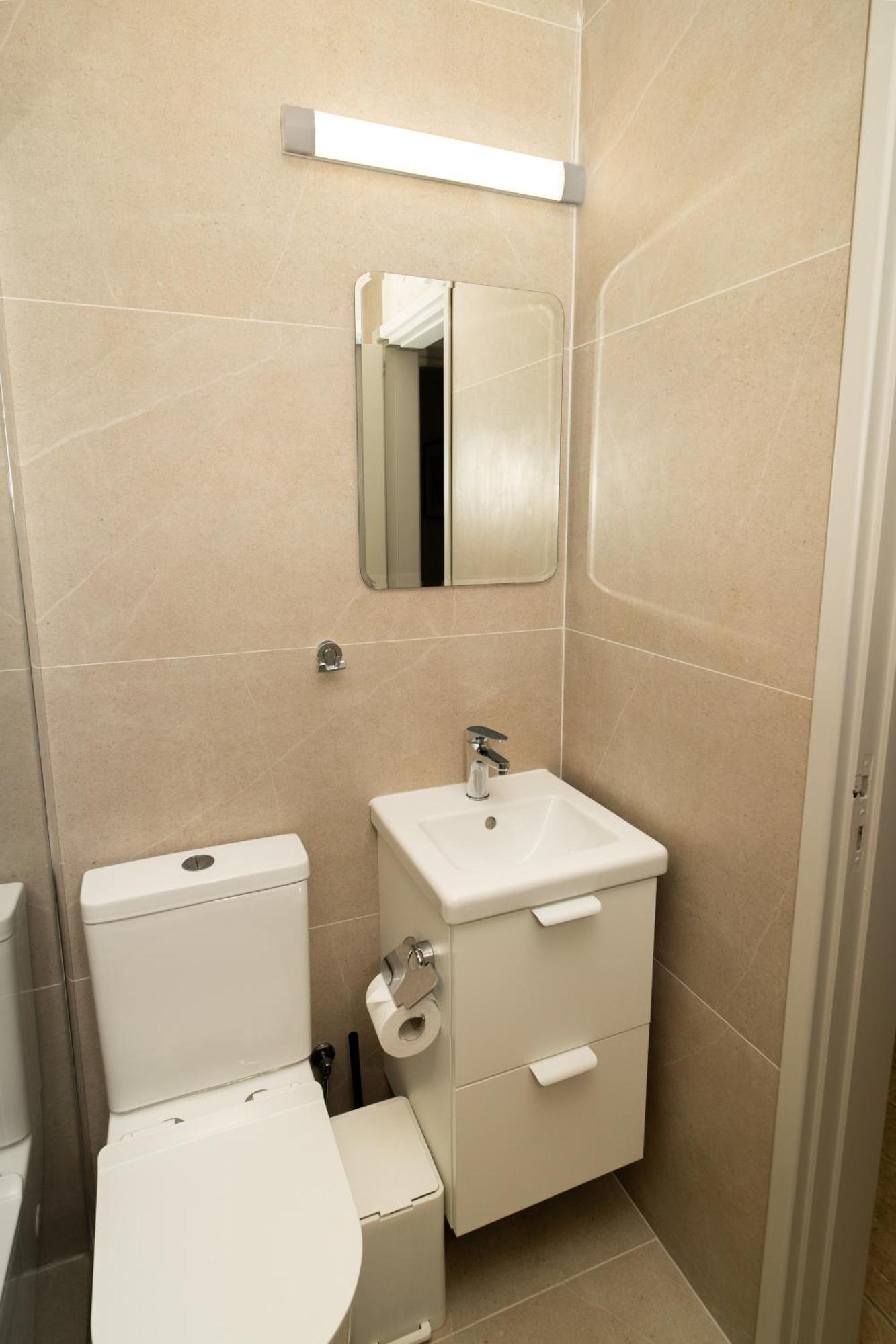 Olivia Mackenzie 2 Bedroom Flat With Pool Larnaca Exterior photo