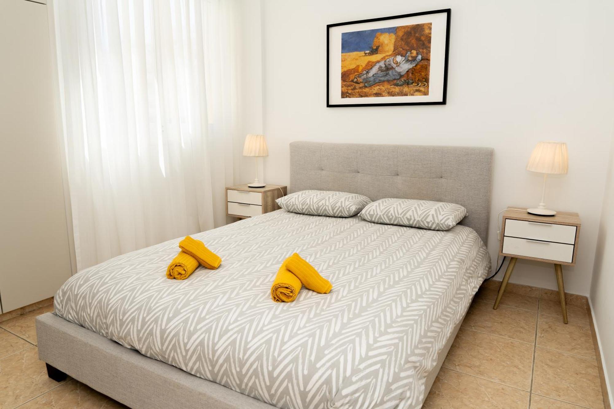 Olivia Mackenzie 2 Bedroom Flat With Pool Larnaca Exterior photo