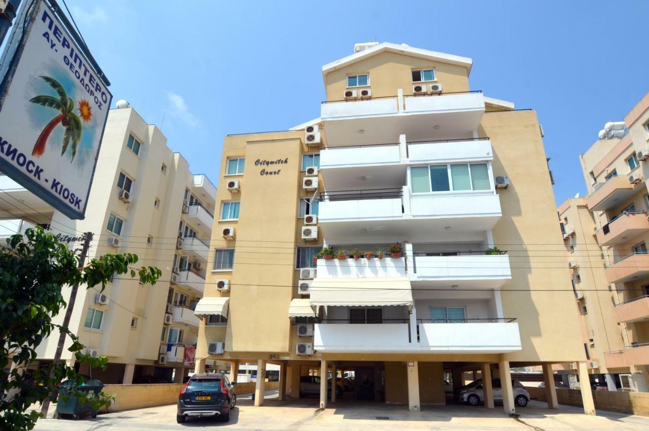 Olivia Mackenzie 2 Bedroom Flat With Pool Larnaca Exterior photo